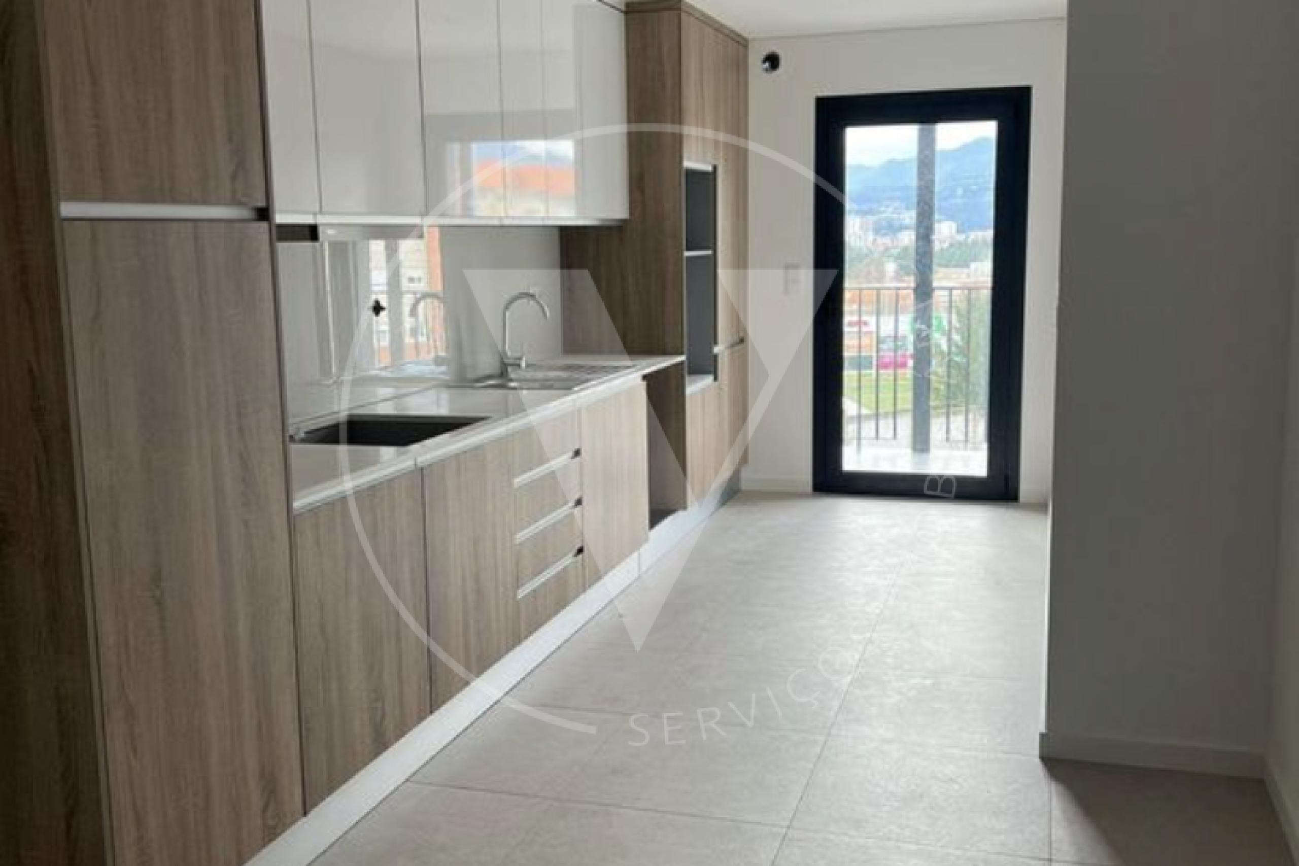 Captura de ecrã 2025-12-22, às 12.37.33