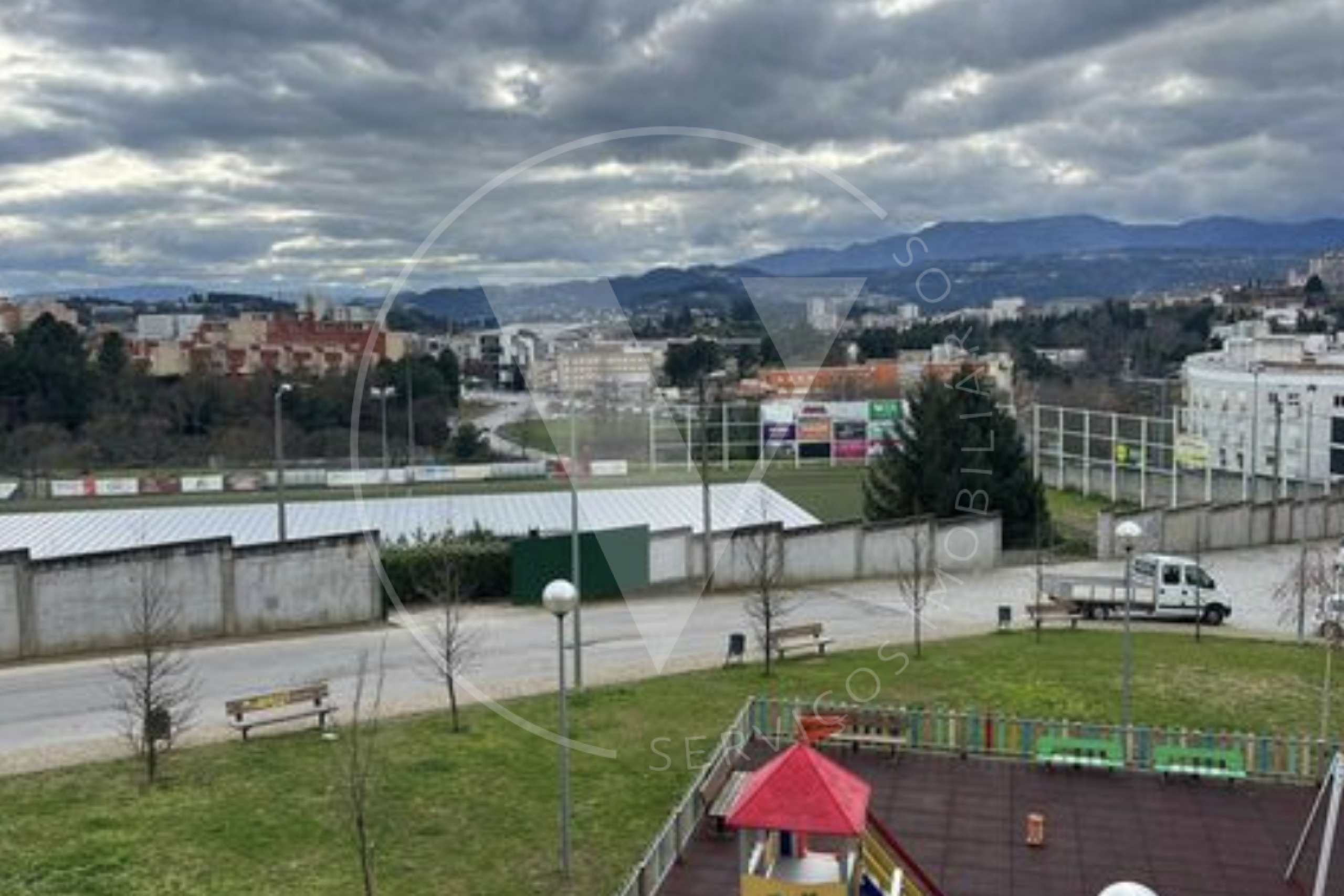 Captura de ecrã 2025-12-22, às 12.49.05